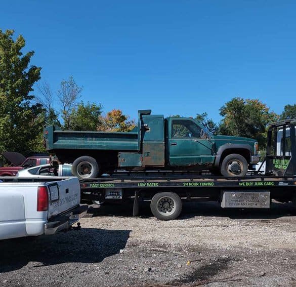 On Kaul Auto Salvage We Buy Junk Cars in Milwaukee Surrounding Areas